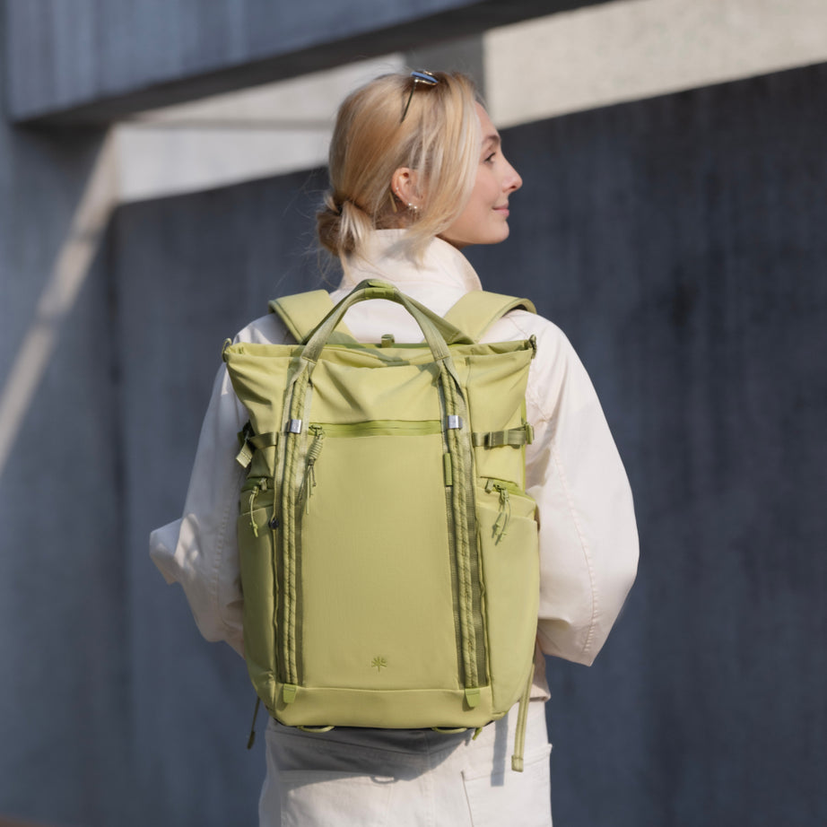 PGYTECH OneGo Roamer Tote Backpack
