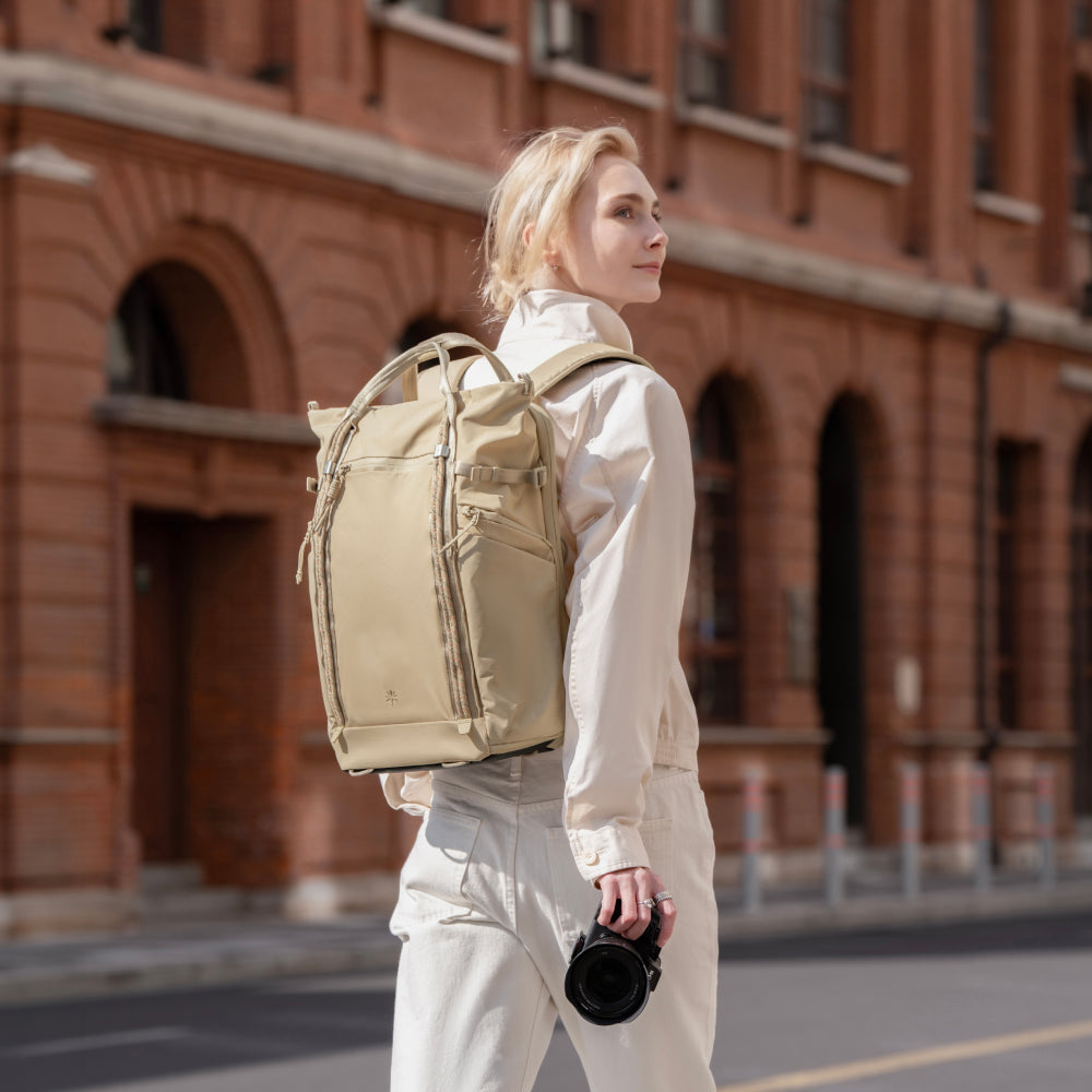 PGYTECH OneGo Roamer Tote Backpack