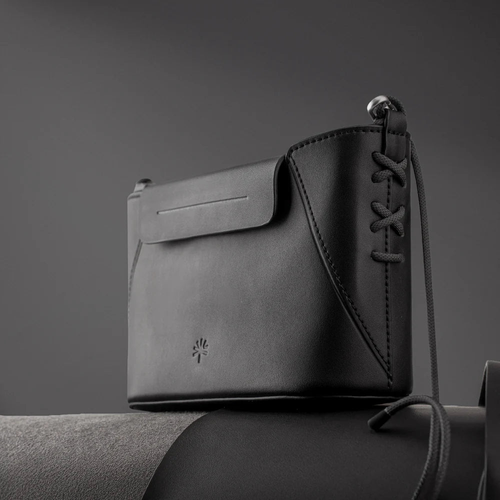 PGYTECH OneGo Classic Crossbody Mobile Bag