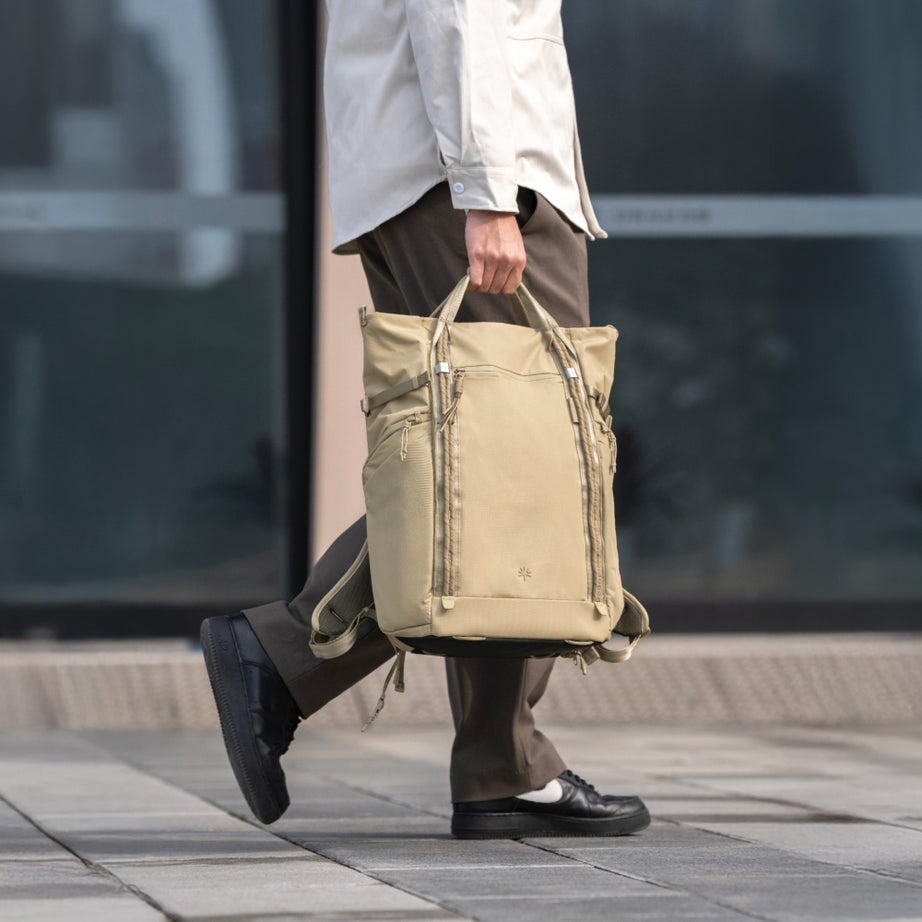 PGYTECH OneGo Roamer Tote Backpack