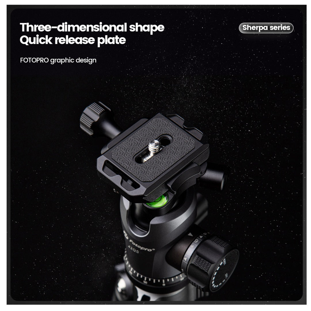 FOTOPRO Sherpa + 42QS Carbon Fiber Tripod (Display Unit)